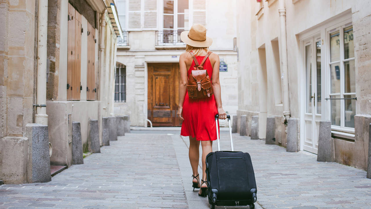 ¿Viajas en verano? 12 consejos de salud que necesitas saber para no arruinar tus vacaciones