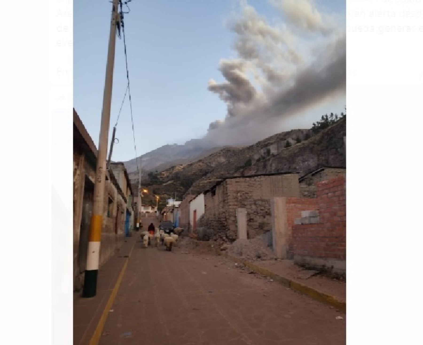 Volcán Ubinas: Arequipa declara en alerta roja a cuatro establecimientos de salud