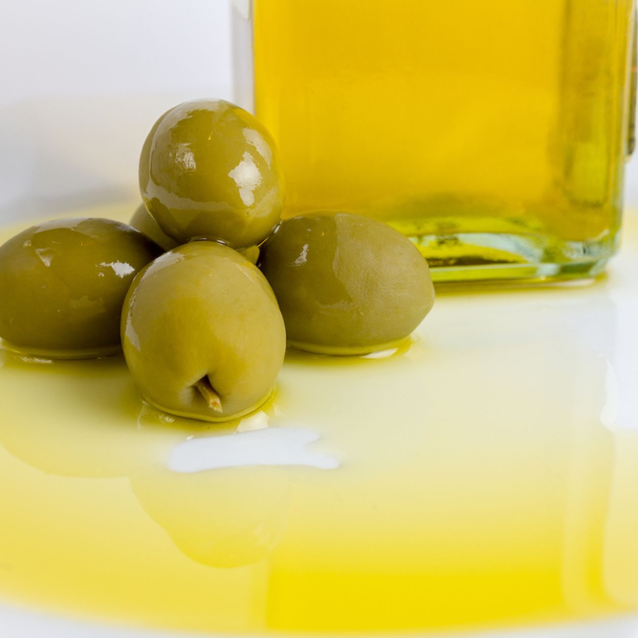 ¡Aceite de oliva virgen extra al rescate! Cómo podría mejorar la salud de mujeres con obesidad y prediabetes