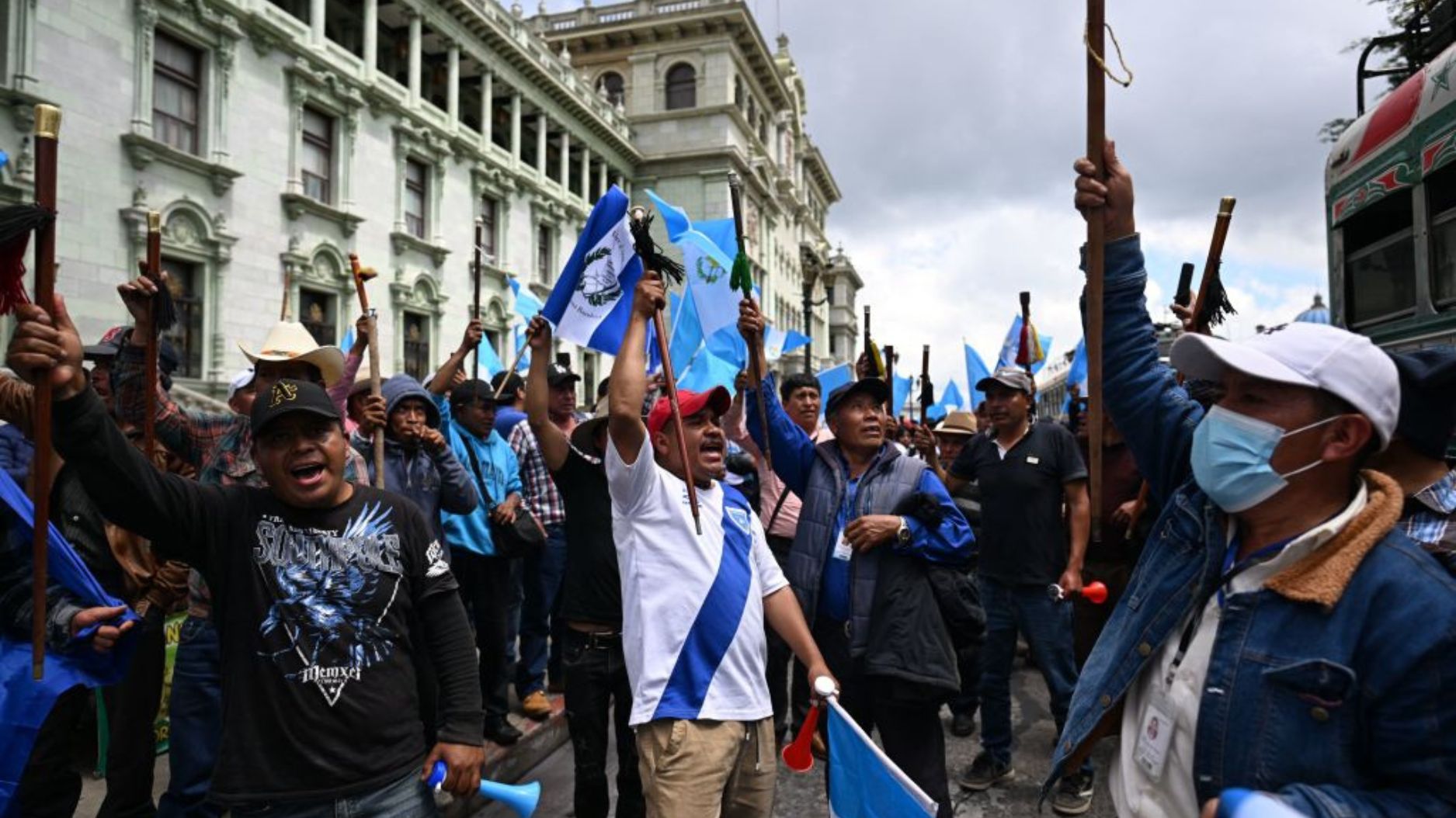 Arévalo critica a Giammattei por su silencio sobre actuación de fiscal general en Guatemala