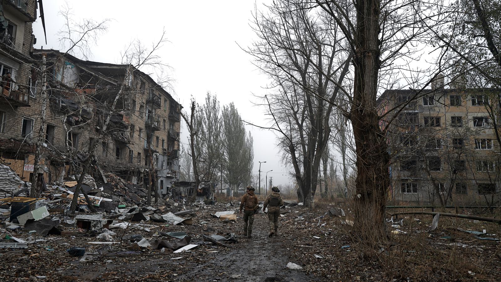 Afirmaciones de que Rusia ejecuta a sus propios soldados y la ofensiva que se intensifica: lo más reciente de la guerra en Ucrania