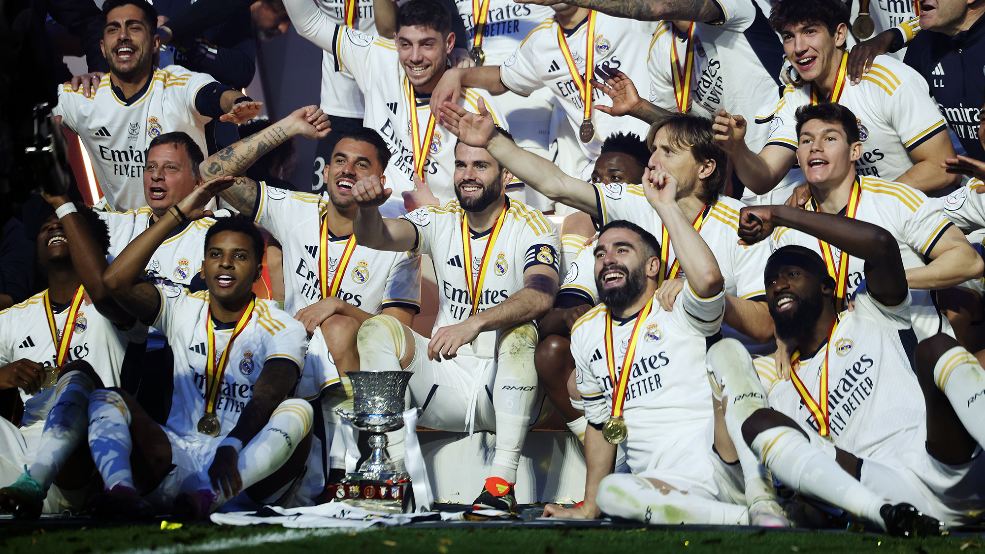 El Real Madrid gana la Supercopa de España tras golear 4-1 al FC Barcelona con un triplete de Vinicius Jr en el primer tiempo