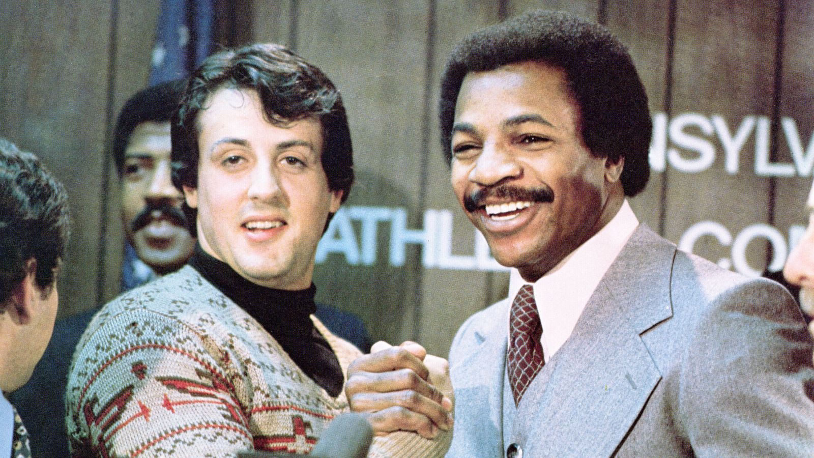 Sylvester Stallone le da Carl Weathers, coprotagonista de «Rocky», el «increíble crédito» que se merece