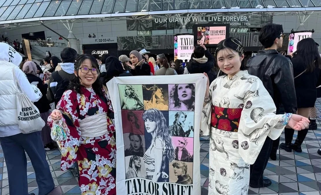 La «Taylor Swift manía» arrasa en Tokio con entradas agotadas, mucha brillantina y la expectativa en su viaje de regreso al Super Bowl